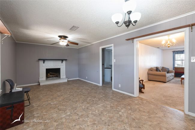 1002 S Pioneer Dr, House other with 3 bedrooms, 2 bathrooms and null parking in Abilene TX | Image 16