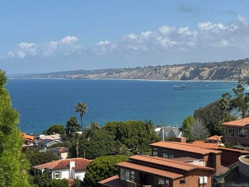 7747 Whitefield Pl, La Jolla, CA, 92037-3810 | Card Image