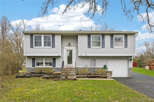 350 Greengage Cir, East Amherst, NY, 14051-2129 | Card Image
