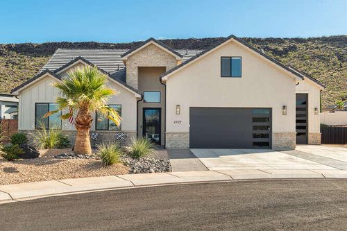 2727 S 3250 Cir W, Hurricane, UT, 84737 | Card Image