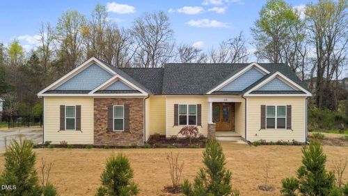 115 Wiggins Rd, Angier, NC, 27501-9033 | Card Image