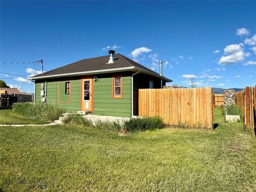 1010 Sunset Dr, Deer Lodge, MT, 59722 | Card Image