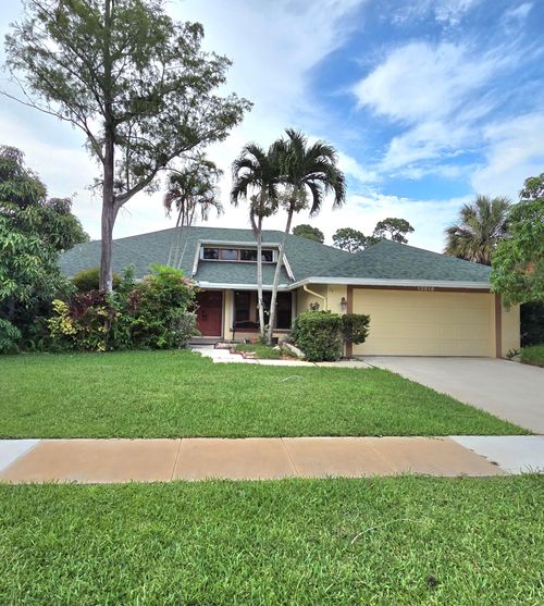 13616 Northumberland Cir, Wellington, FL, 33414-8930 | Card Image