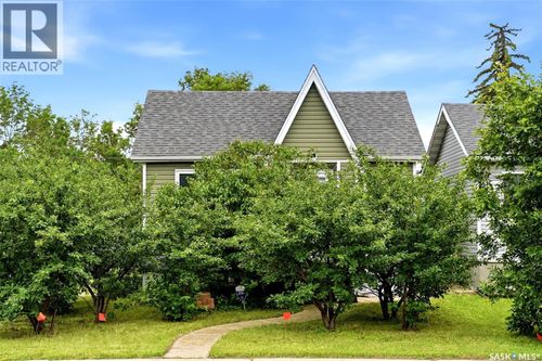 303 College Ave, Regina, SK, S4N0W9 | Card Image
