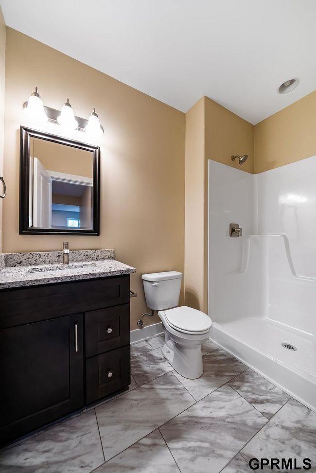 1325 Copper Mountain Dr, House other with 3 bedrooms, 3 bathrooms and 3 parking in Crescent IA | Image 45