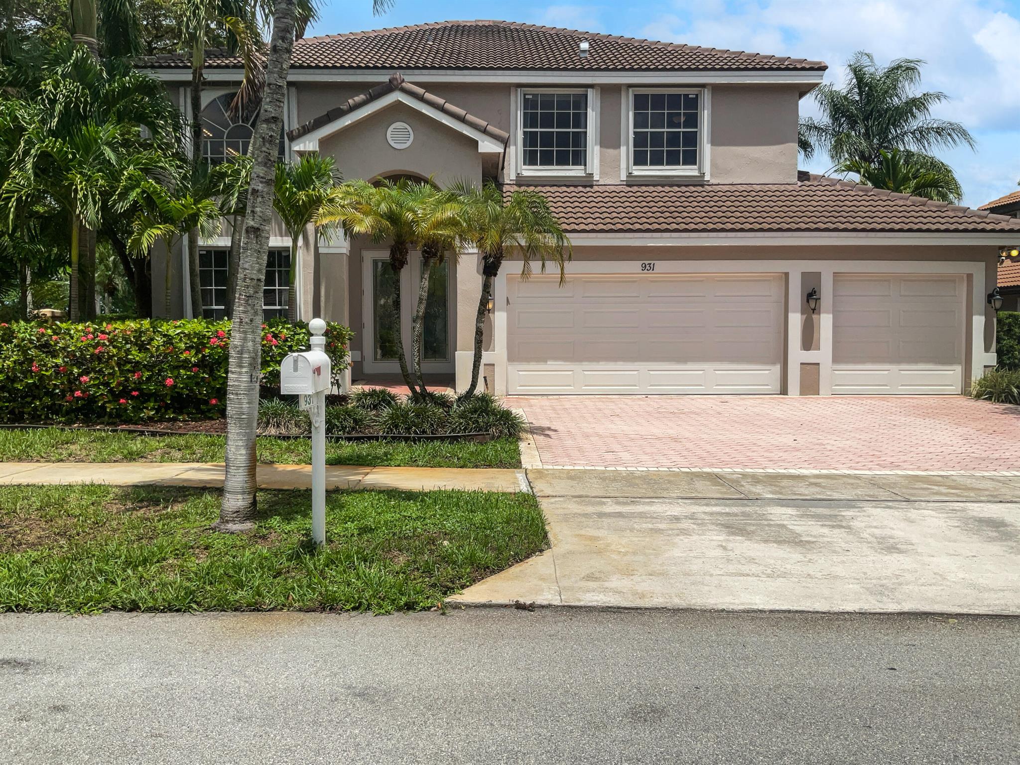 179th Ave, Pembroke Pines, FL 33029