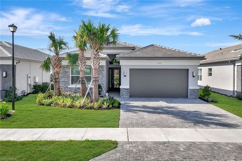 12418 Dahlia Ct, NAPLES, FL, 34120 | Card Image