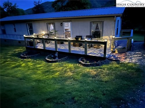 6603 Elk Creek Darby Rd, Ferguson, NC, 28624-9307 | Card Image