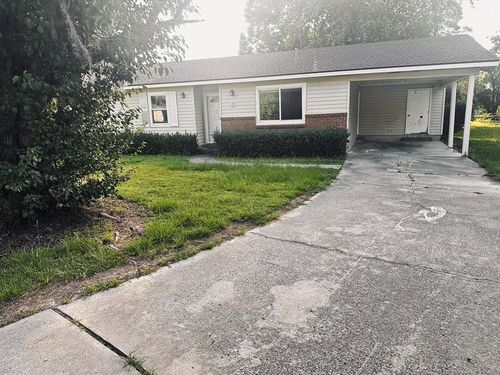 5 Shanna Cir, Valdosta, GA, 31601-3436 | Card Image
