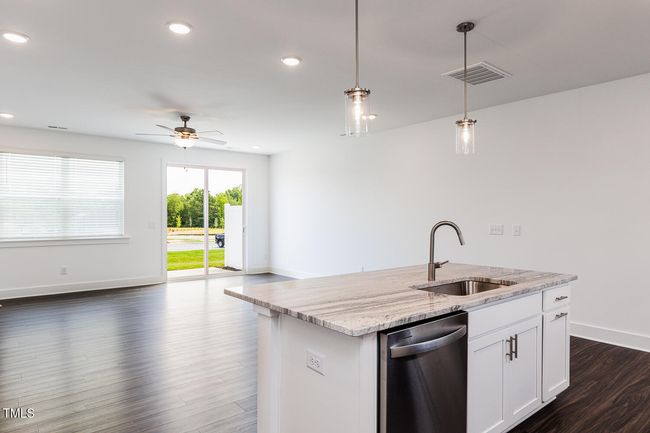 RDU_VNF-Lot 24-Aurora-QMI (10) | Image 8