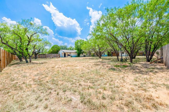 106 W Heron Dr, House other with 4 bedrooms, 3 bathrooms and null parking in Highland Haven TX | Image 28