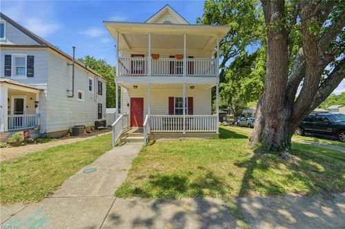 315 Blair Ave, Newport News, VA, 23607-6028 | Card Image