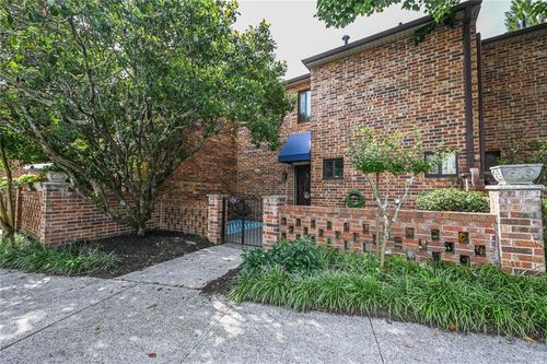 2256 Pernoshal Ct, Dunwoody, GA, 30338-6448 | Card Image