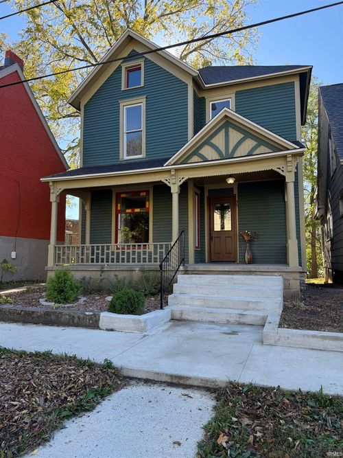 35 E Sinclair St, Wabash, IN, 46992-2756 | Card Image