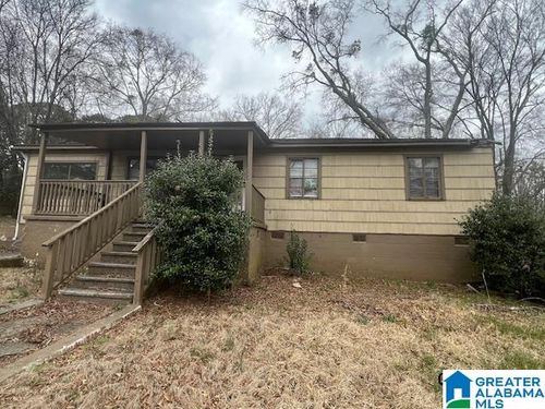 700 22nd Ter Ne, Center Point, AL, 35215-3934 | Card Image