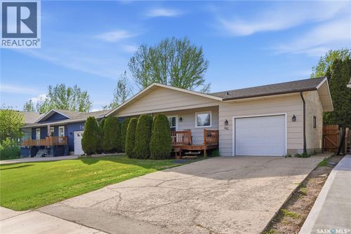 742 Mccormack Rd, Saskatoon, SK, S7M4Z9 | Card Image