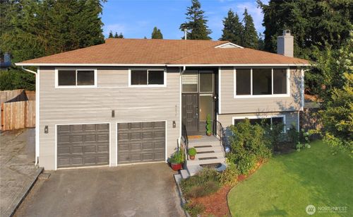 4017 S 297th Pl, Auburn, WA, 98001-1563 | Card Image