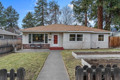 1119 Ne 9th St, Bend, OR, 97701-4438 | Card Image