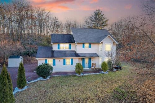 2250 Mountain Laurel Drive, Chestnuthill Twp, PA, 18330 | Card Image