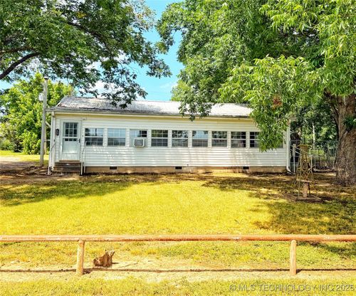 509 E Highway Highway, Wetumka, OK, 74883 | Card Image