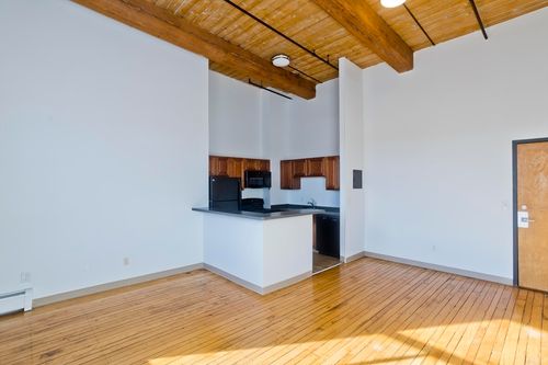 ste-1-45 Willow St, Springfield, MA, 01103-1936 | Card Image