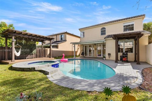 574 Nw 159th Ave, Pembroke Pines, FL, 33028-1551 | Card Image