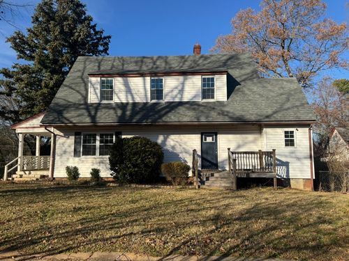 1629 Ridge Dr, Sheffield, AL, 35660-3621 | Card Image