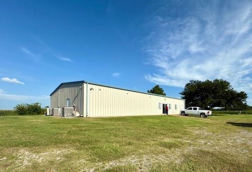 15401 Gaddy Rd, Shawnee, OK, 74801-2226 | Card Image