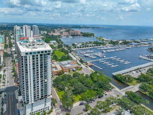 unit-811-1 Beach Dr Se, ST PETERSBURG, FL, 33701-3924 | Card Image