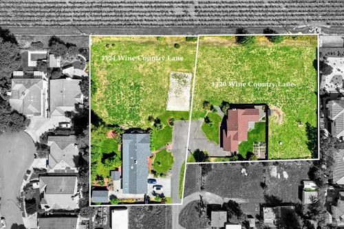 1124 Wine Country Avenue, Napa, CA, 94558 | Card Image