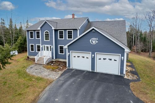 183 Skyline Road, Bangor, ME, 04401 | Card Image
