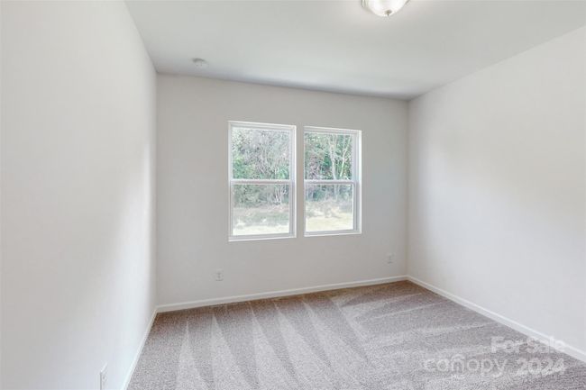 Secondary bedroom | Image 12