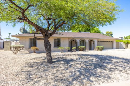 3740 E Mercer Ln, Phoenix, AZ, 85028-3434 | Card Image