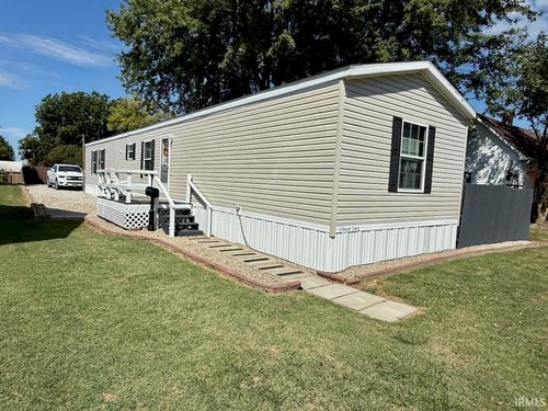 703 S Center St, Fort Branch, IN, 47648-1703 | Card Image