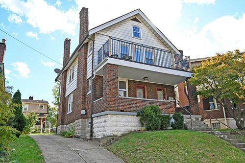 457 Lloyd Pl, Cincinnati, OH, 45219-1122 | Card Image