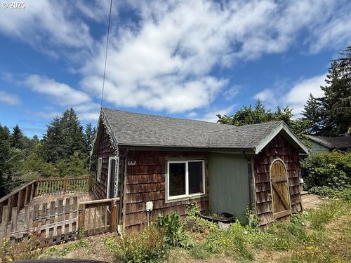 662 Ne 8th St, Toledo, OR, 97391-1419 | Card Image