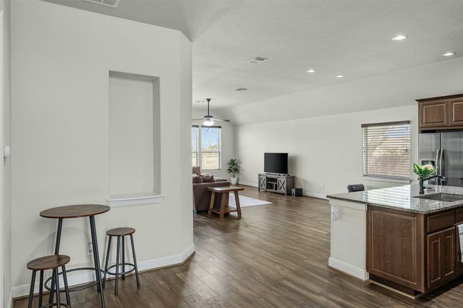 168 Gunnison Way, House other with 3 bedrooms, 2 bathrooms and 6 parking in Kyle TX | Image 10