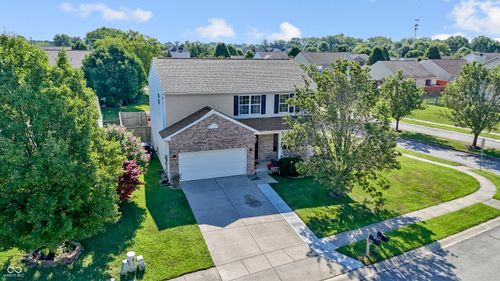 12429 Berry Patch Ln, Fishers, IN, 46037-4489 | Card Image