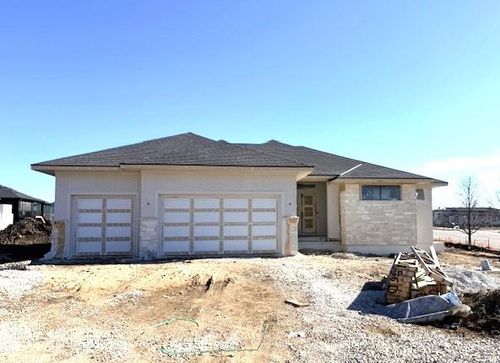 13619 Granada Dr, Leawood, KS, 66224-3016 | Card Image