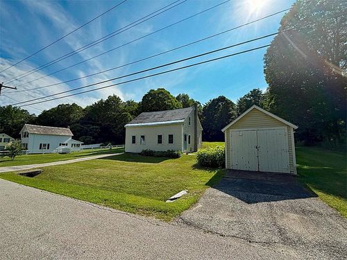 189 Pine St, Castleton, VT, 05735-9226 | Card Image