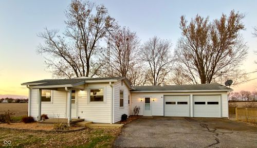 1870 W 200 S, Columbus, IN, 47201-9181 | Card Image