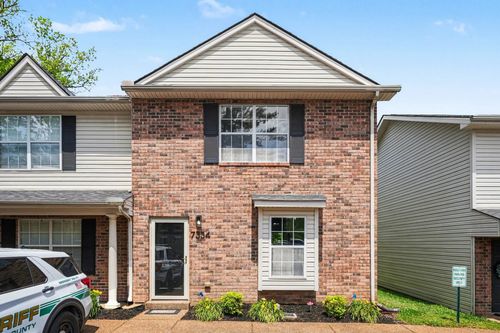 7334 Planters Rd, Fairview, TN, 37062-5152 | Card Image