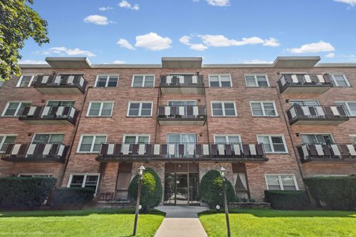 108-5005 Enfield Ave, Skokie, IL, 60077-1845 | Card Image
