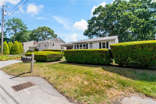 55 Wayland Trl, Narragansett, RI, 02882-2712 | Card Image