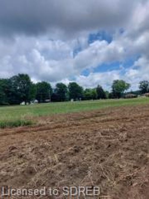 29878 W Bothwell Rd, Bothwell, ON, N0P1C0 | Card Image