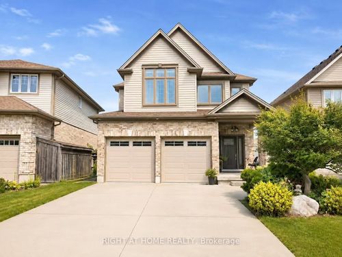 882 Kettleridge St, London, ON, N6H0E7 | Card Image
