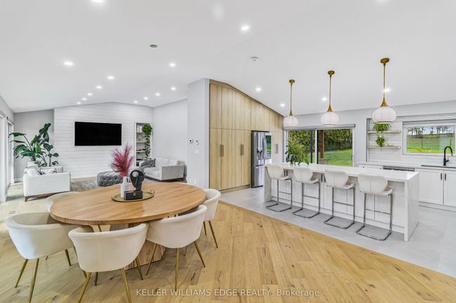 16 Mercury Rd, House other with 5 bedrooms, 4 bathrooms and 18 parking in Freelton ON | Image 8