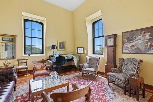 43-68 Baldwin St, Boston, MA, 02129-1700 | Card Image