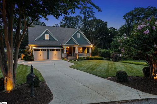 16 Willow Springs Drive, Greenville, SC, 29607 | Card Image