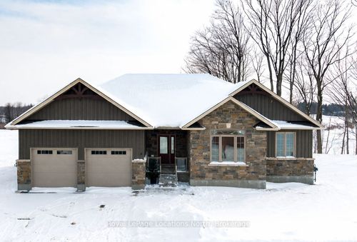 32-4 Hilton Lane, Meaford, ON, N4L1L8 | Card Image